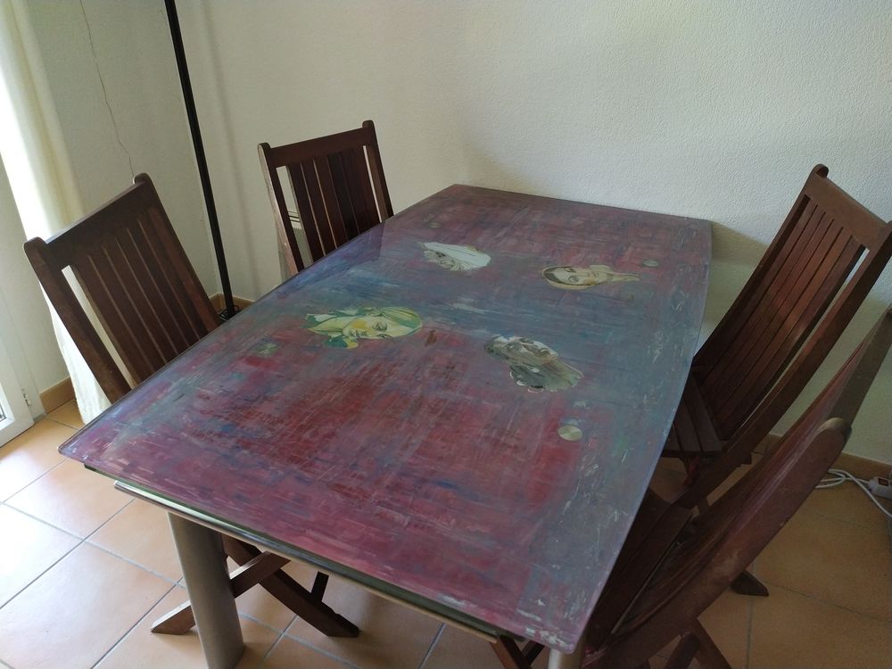 Table en verre / pi&egrave;ce unique + chaises en tek Meubles