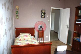  Immeuble � vendre 7 pi�ces 250 m�