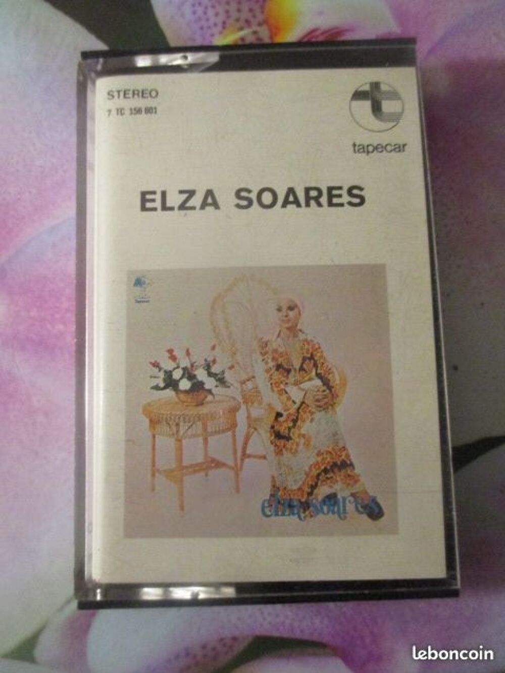 Cassette audio Elza Soares
CD et vinyles