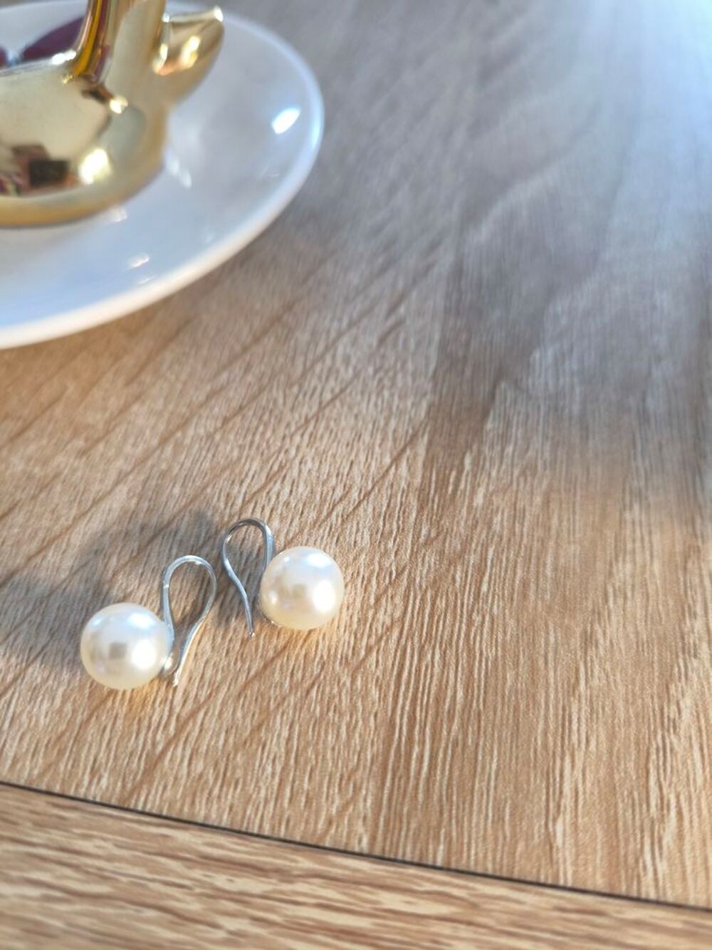 Boucles d'oreilles perles de nacre Bijoux et montres