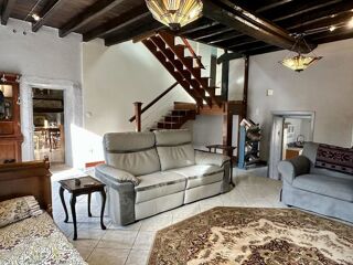  Maison à vendre 8 pièces 222 m²