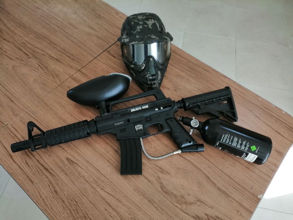 Paintball bravo one Sports
