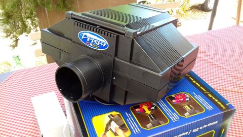 Projecteur Artograph prisme pour photos ou reproductions. 220 Lunel (34)