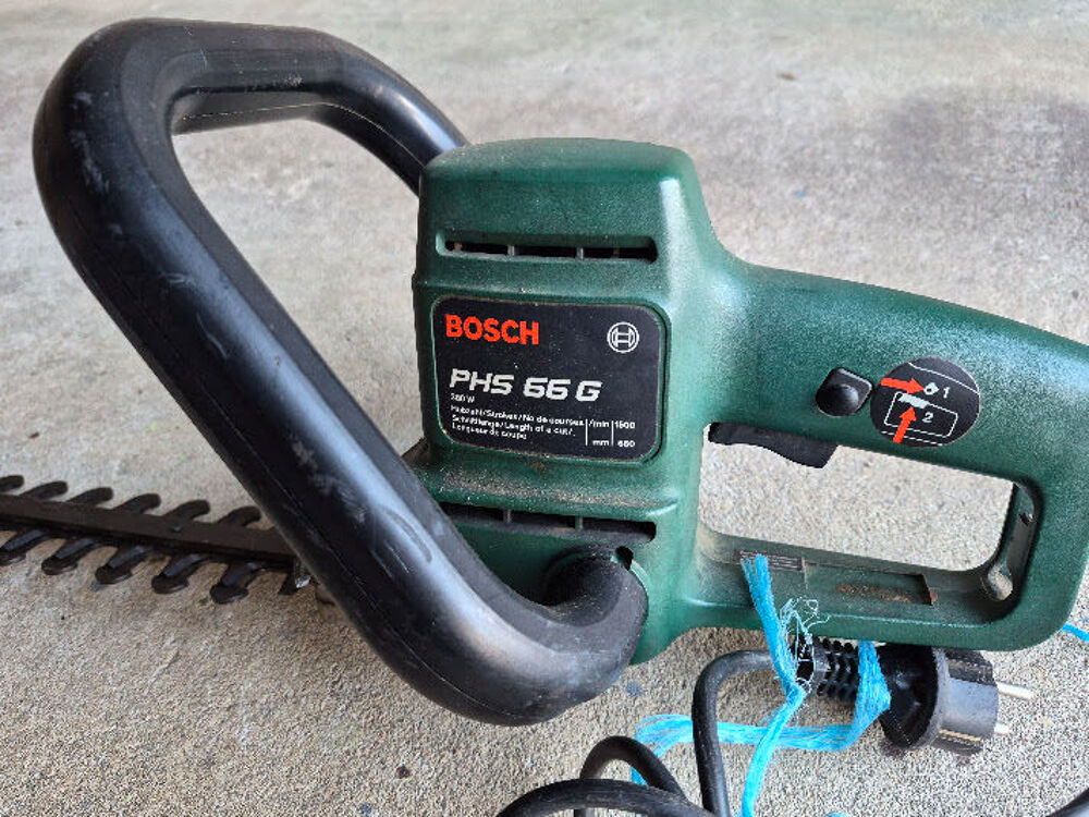 TAILLE HAIE ELECTRIQUE Bricolage