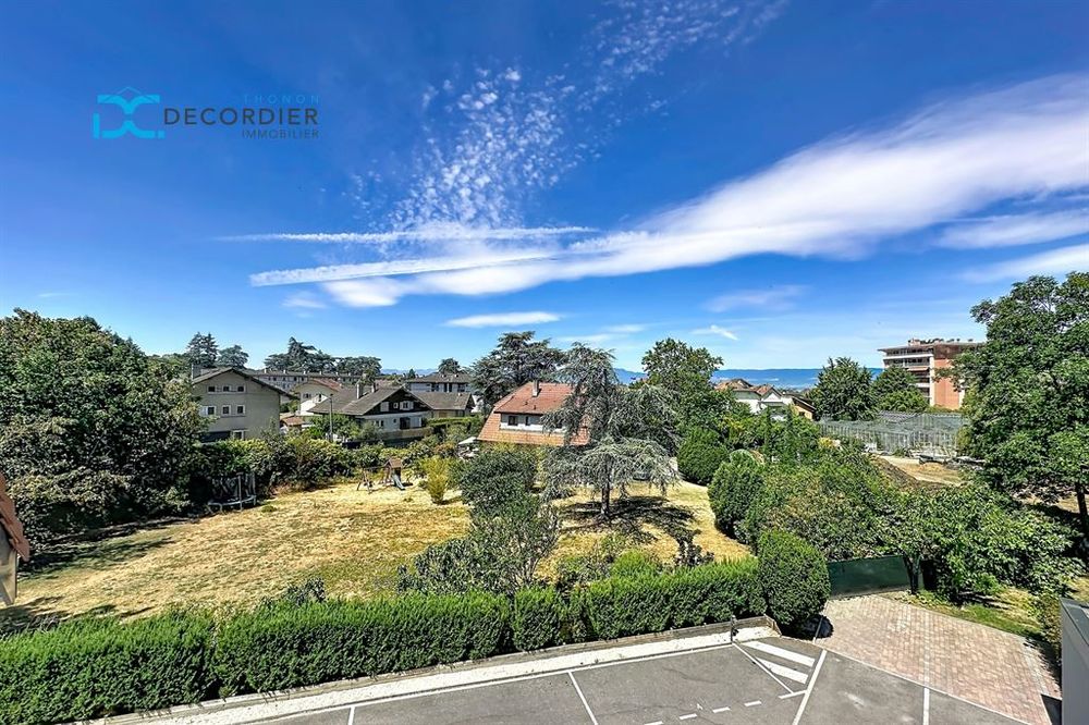 Vente Appartement APPARTEMENT T3 - CLIMATISÉ - 64,01 M² DONT 45 M² CARREZ Thonon les bains