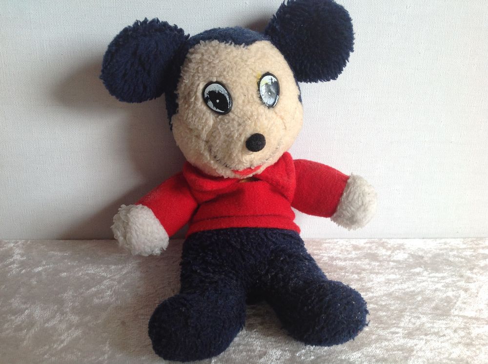 MICKEY VINTAGE EN PELUCHE Envoi Possible
Dcoration