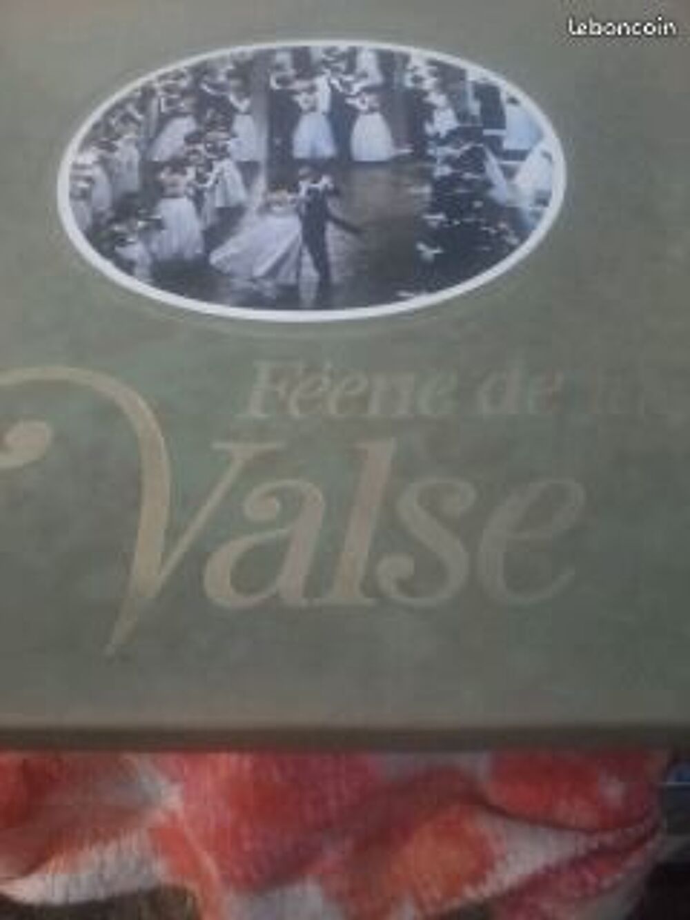 coffret au pays du soleil +coffret f&eacute;erie valse de vienne CD et vinyles