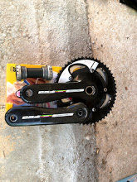 pedalier fsa carbonne 53/39 manivelles 177 65 Cuers (83)