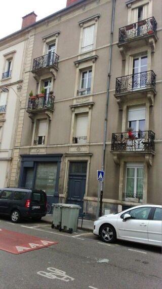 Appartement à louer 2 pièces 39 m²