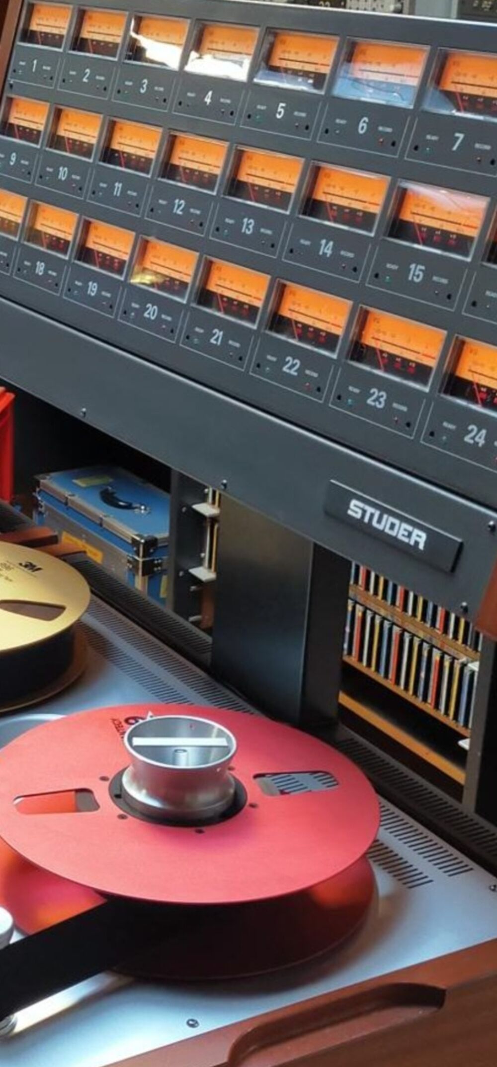 LES PLAQUES STUDER POUR MAGN&Eacute;TOPHONE OU CONSOLE Audio et hifi