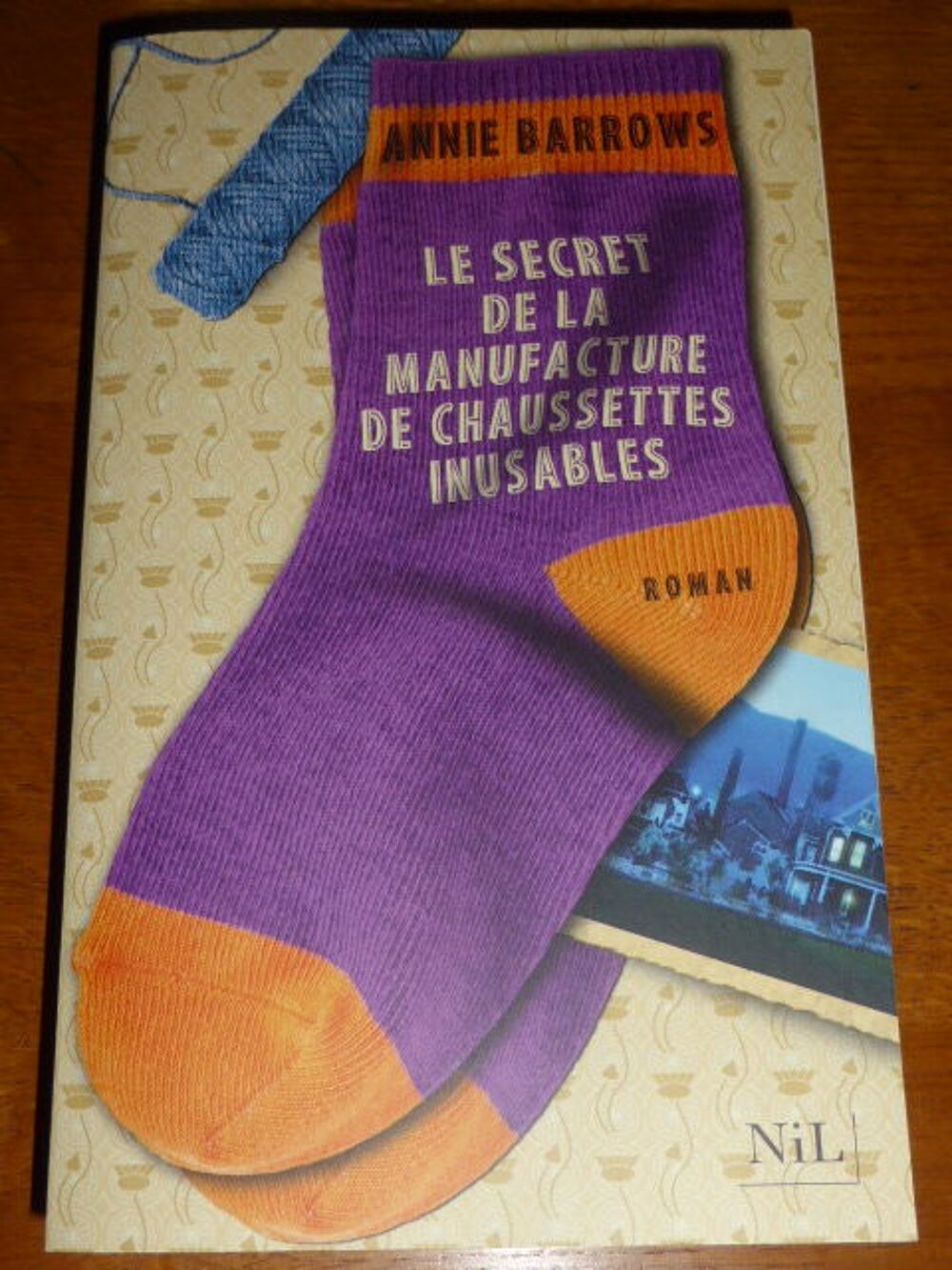 Le secret de la manufacture de chaussettes inusables Livres et BD