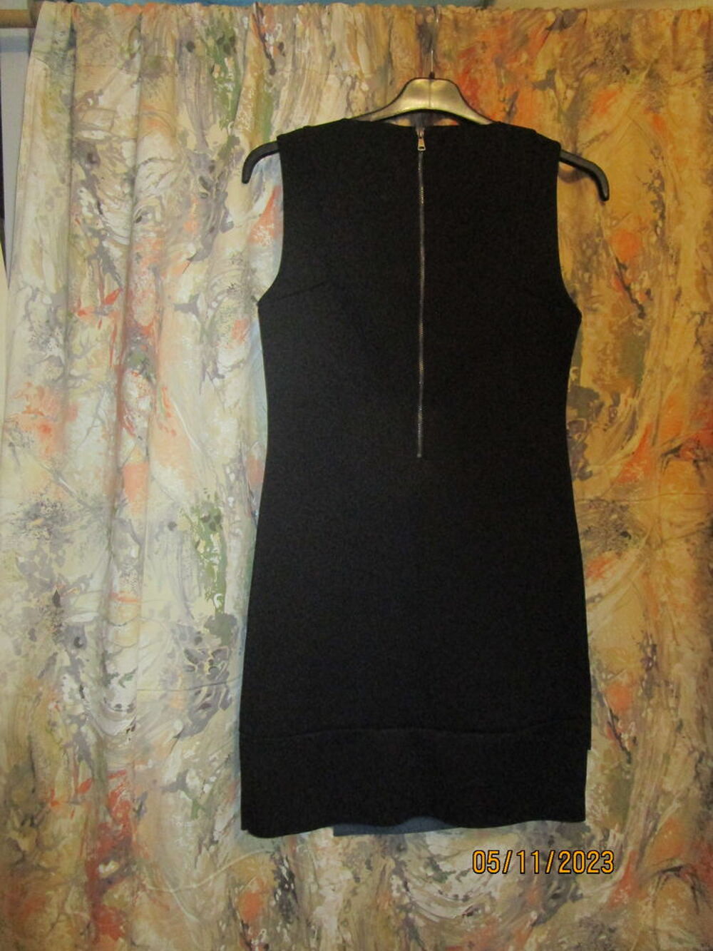 robe noire de style original cintr&eacute;e pr&egrave;s du corps, noire, Vtements