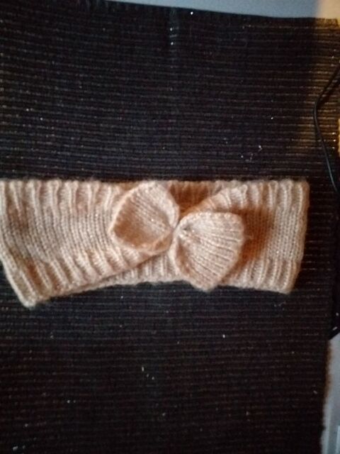 TOURS DE COU FEMME TAILLE M 1 Chaumont (52)