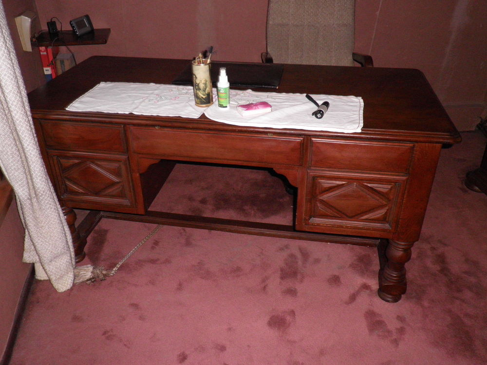 Bureau Meubles
