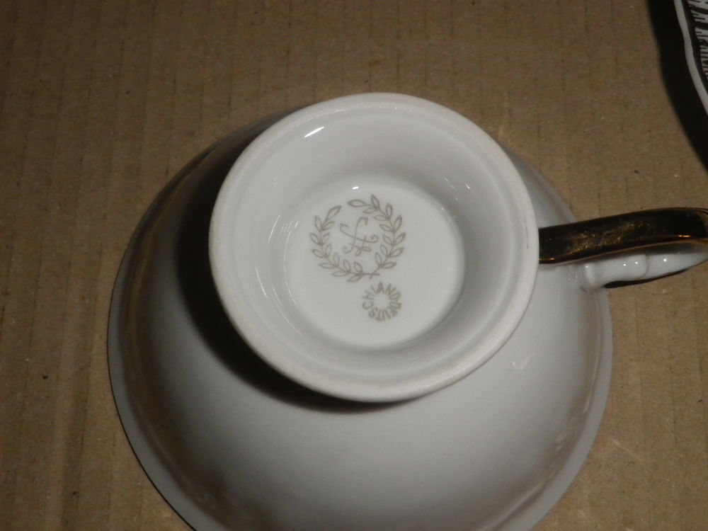 SAMMELTASSE N&deg;2 TASSE SOUS-TASSE ASSIETTE A GATEAU 