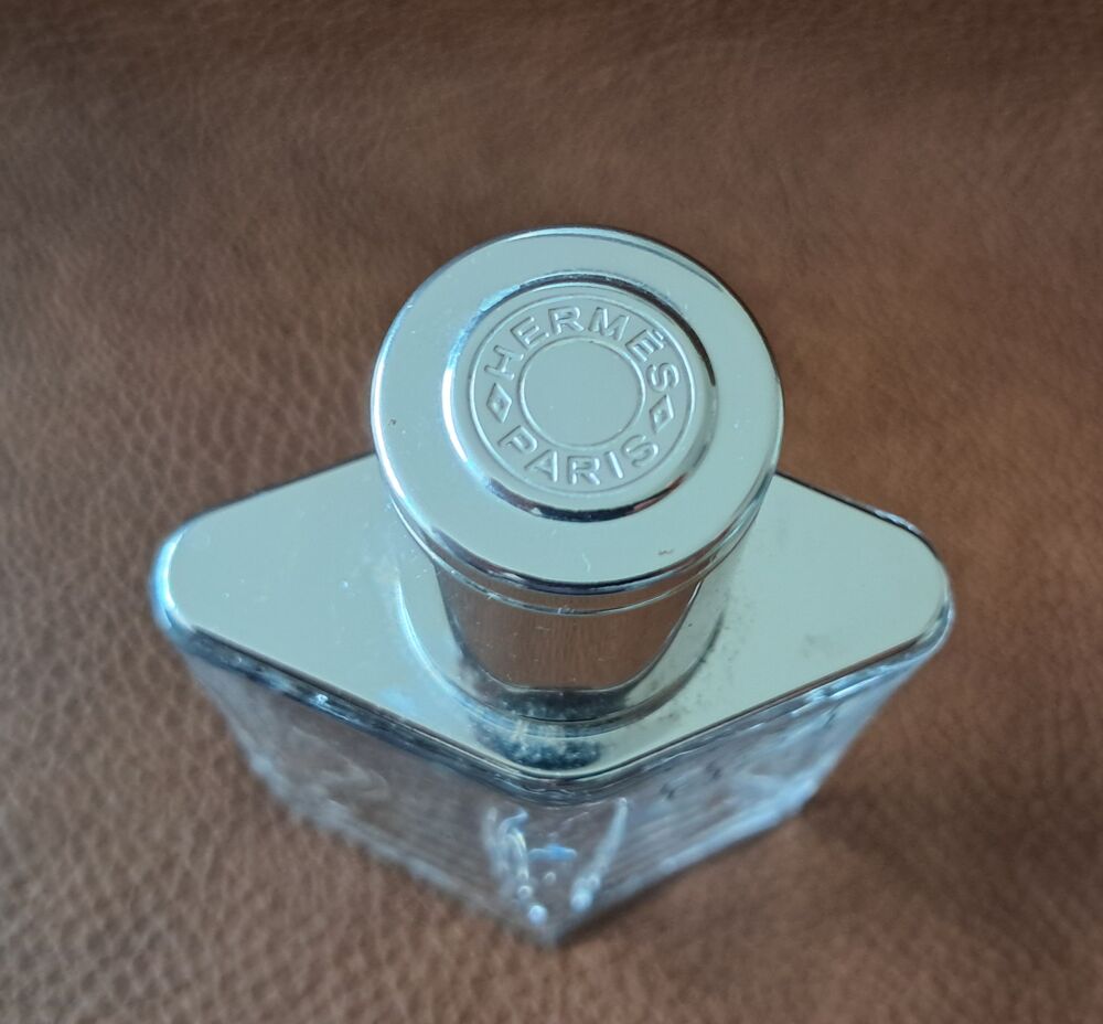 bouteilles de parfum vide cerruti herm&egrave;s h24 acqua dell elba 