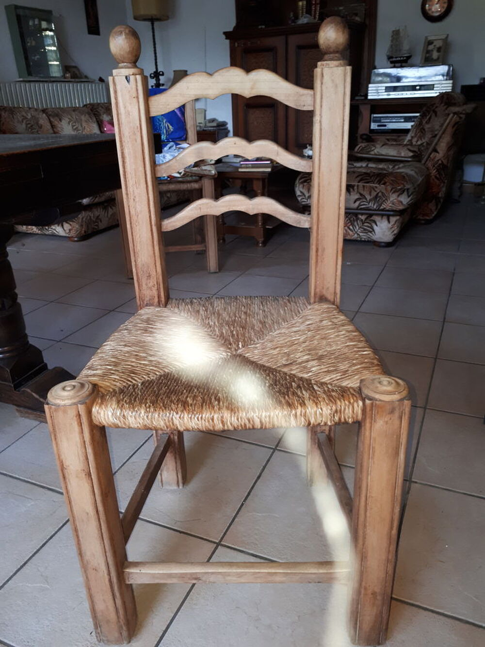 Chaises bois et paille Meubles