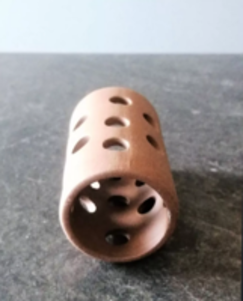   Cachette pondoir en cramique pour poissons et crevettes 