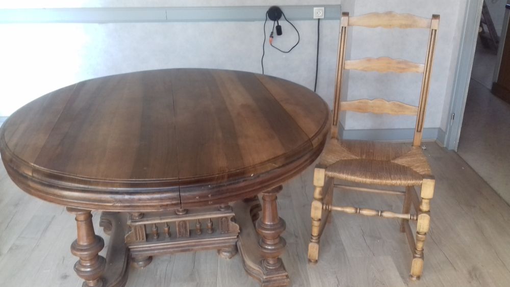 Table de salle &agrave; manger RONDE Diam&egrave;tre 1,20 M Meubles
