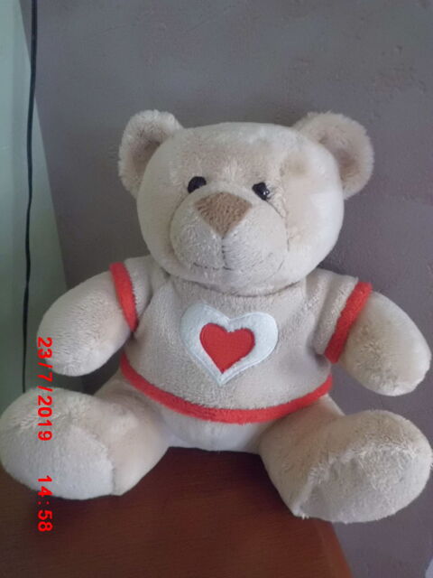 OURS BEIGE BRODE COEUR NICOTOY 15 Oignies (62)