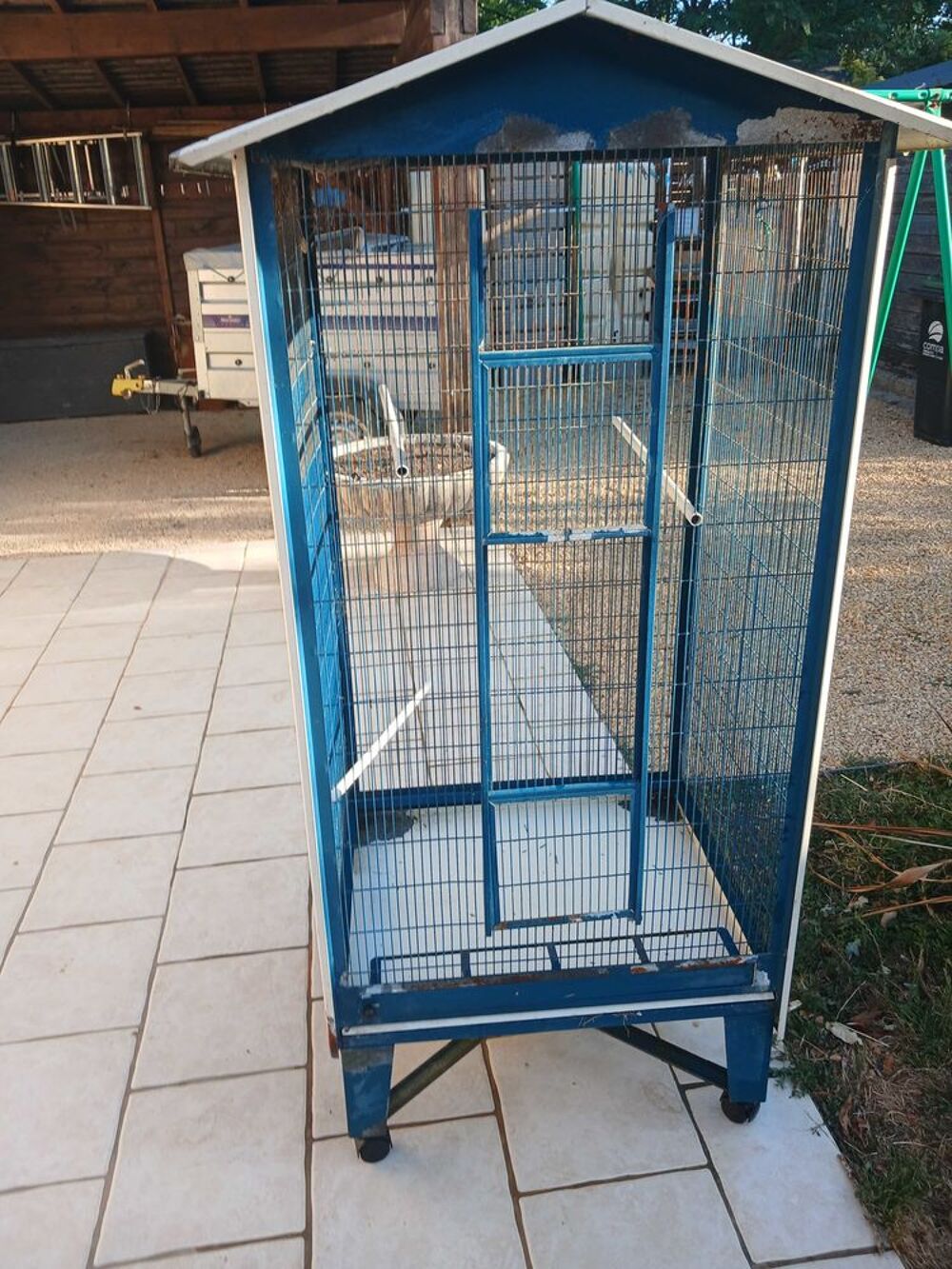 cage oiseaux Jardin