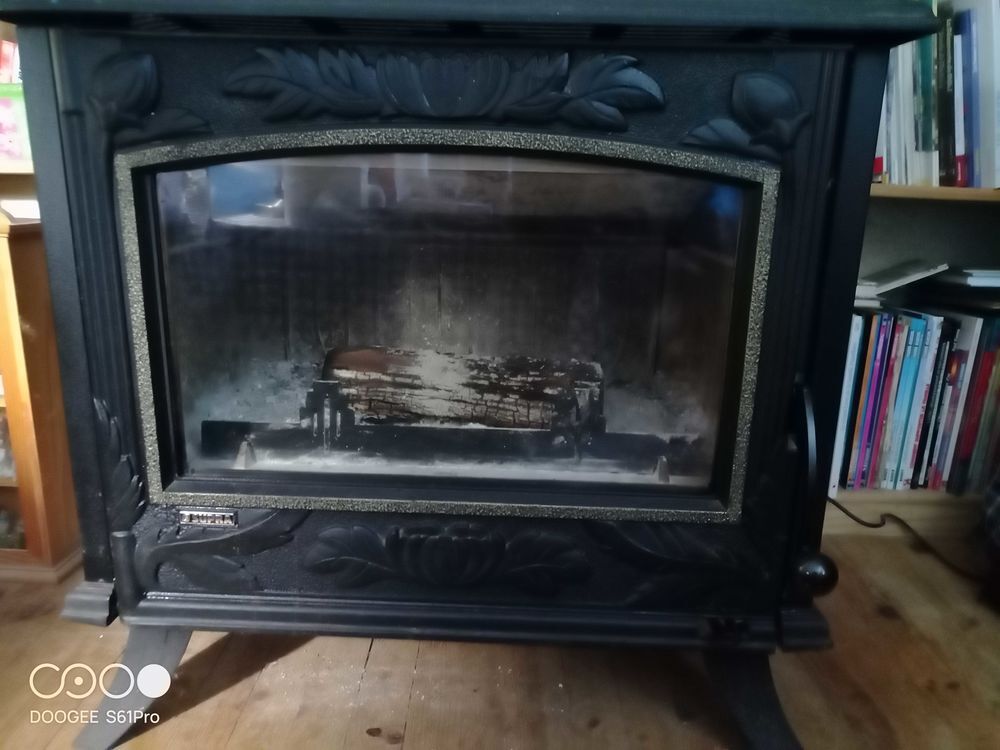 po&ecirc;le &agrave; bois Bricolage