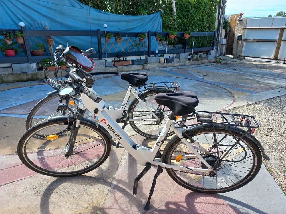2 VELOS TOPLIFE ELECTRIQUE Vélos