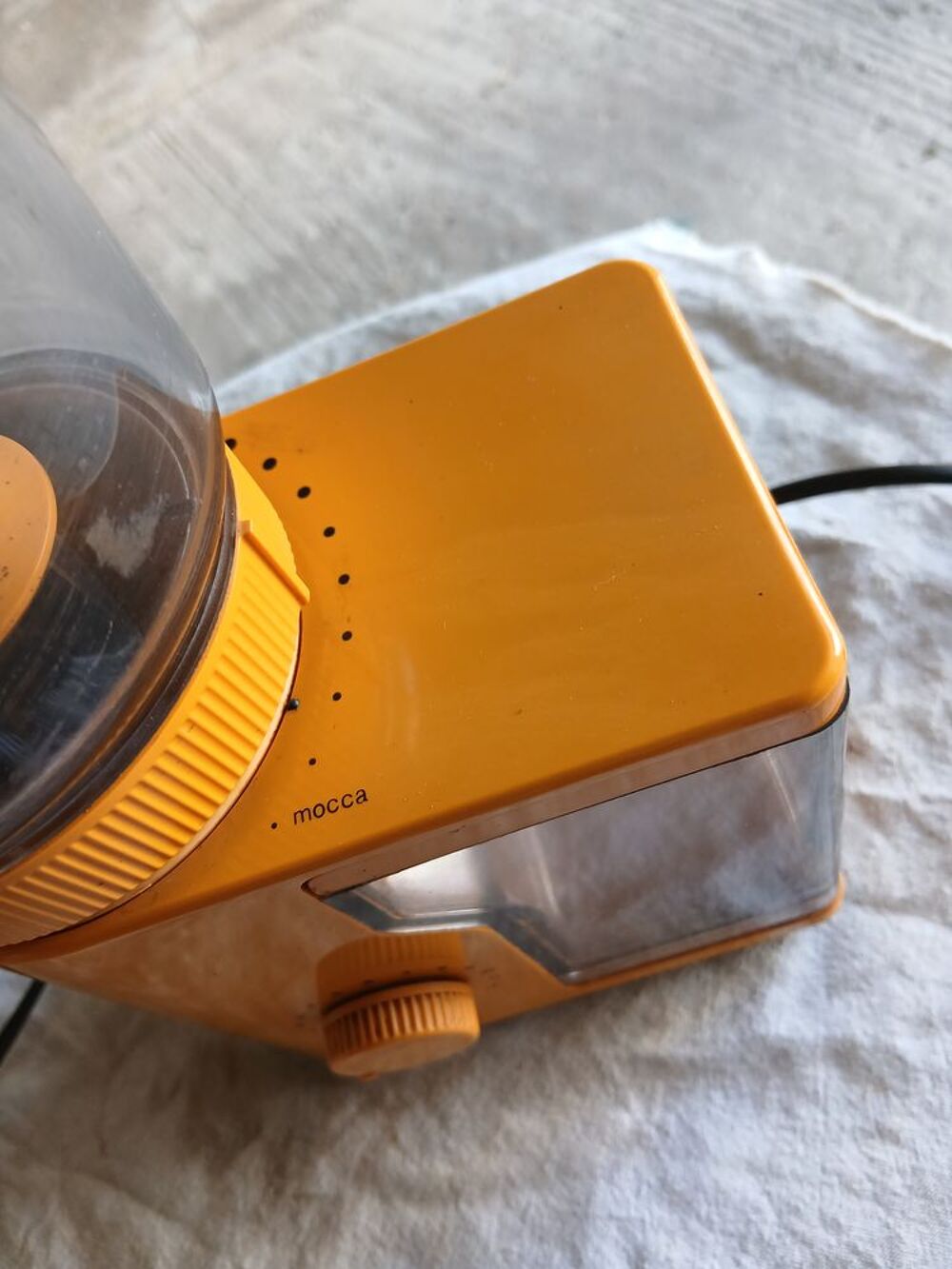MOULIN A CAFE VINTAGE BRAUN 
Electroménager