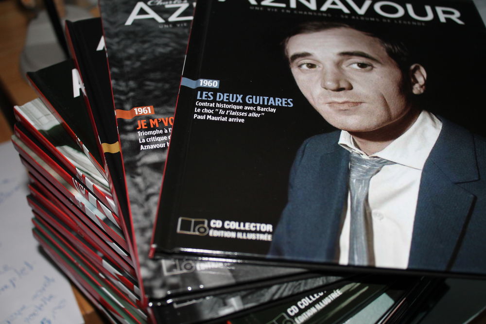 Lot de 20 Albums CD de Charles Aznavour CD et vinyles