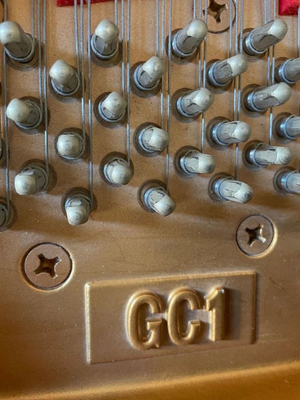  Piano &agrave; queue Yamaha GC1 Instruments de musique