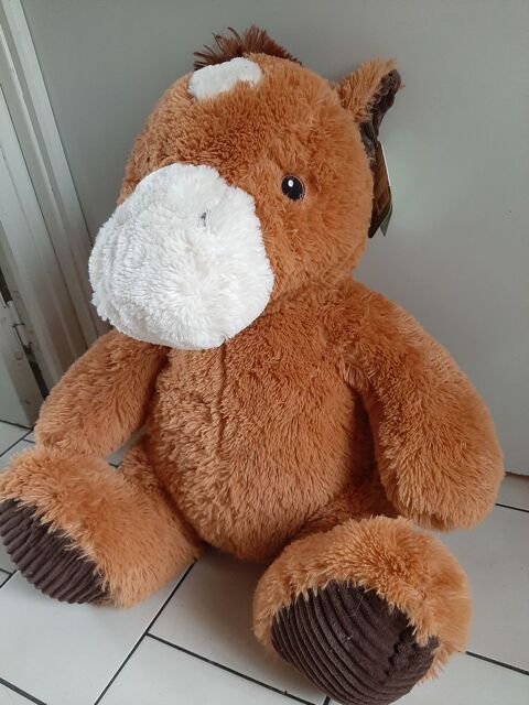 Grande peluche cheval  10 Bruay-la-Buissire (62)