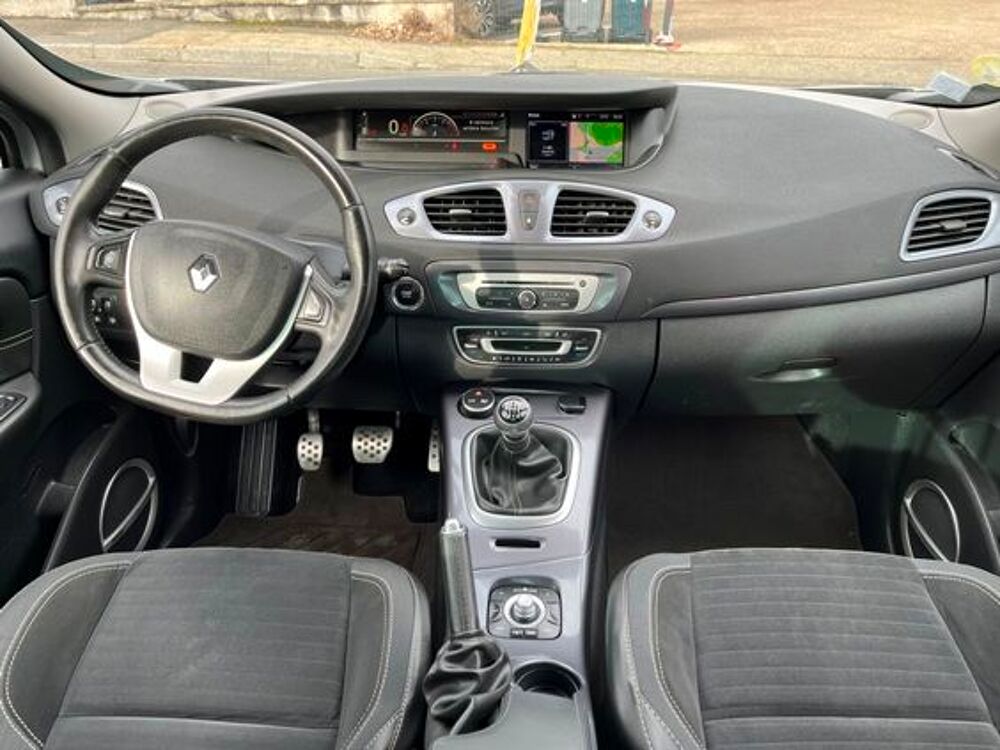 Scenic xmod Scenic Xmod dCi 110 Energy eco2 Bose Edition 2015 occasion 42700 Firminy
