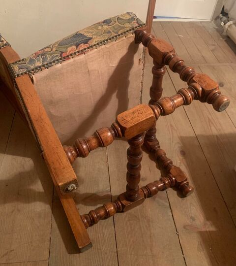 chaises Louis 13 70 Bayonne (64)