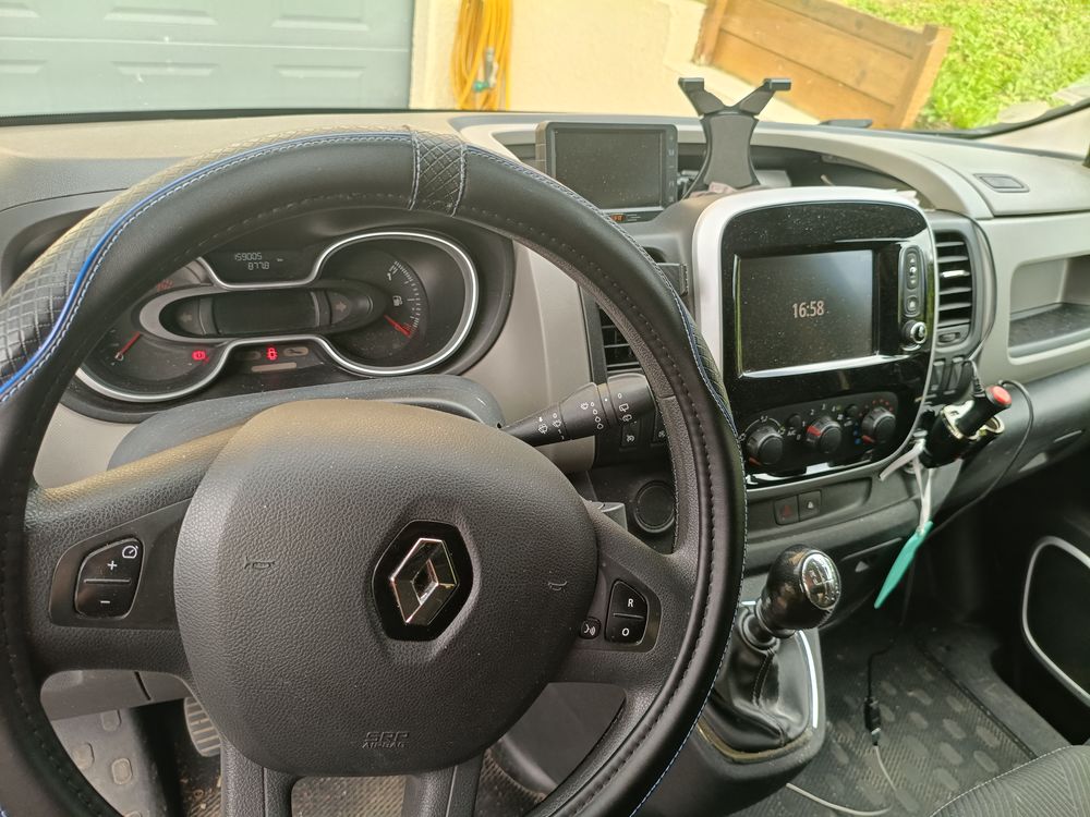 Trafic TRAFIC CA L1H1 1000 KG DCI 145 ENERGY E6 GRAND CONFORT 2018 occasion 74950 Scionzier