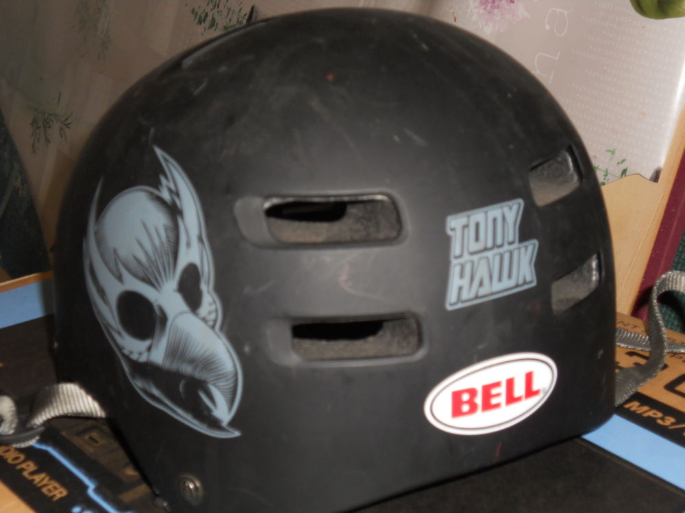 Casque BMX et genouill&egrave;res 2 Vélos