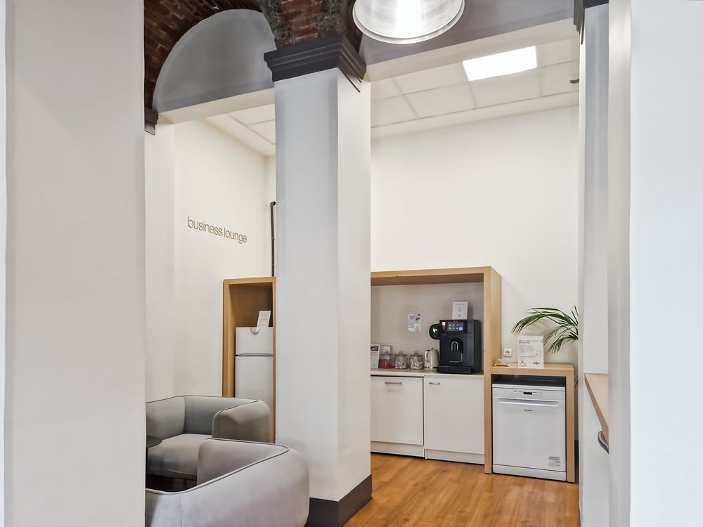   Louez un grand espace de bureau pour 50 personnes à Grenoble City Grenoble
