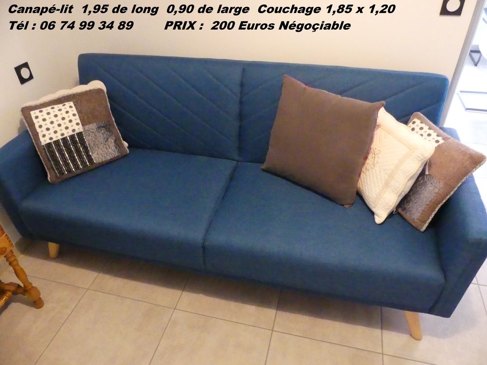 canap&eacute; trois place Meubles