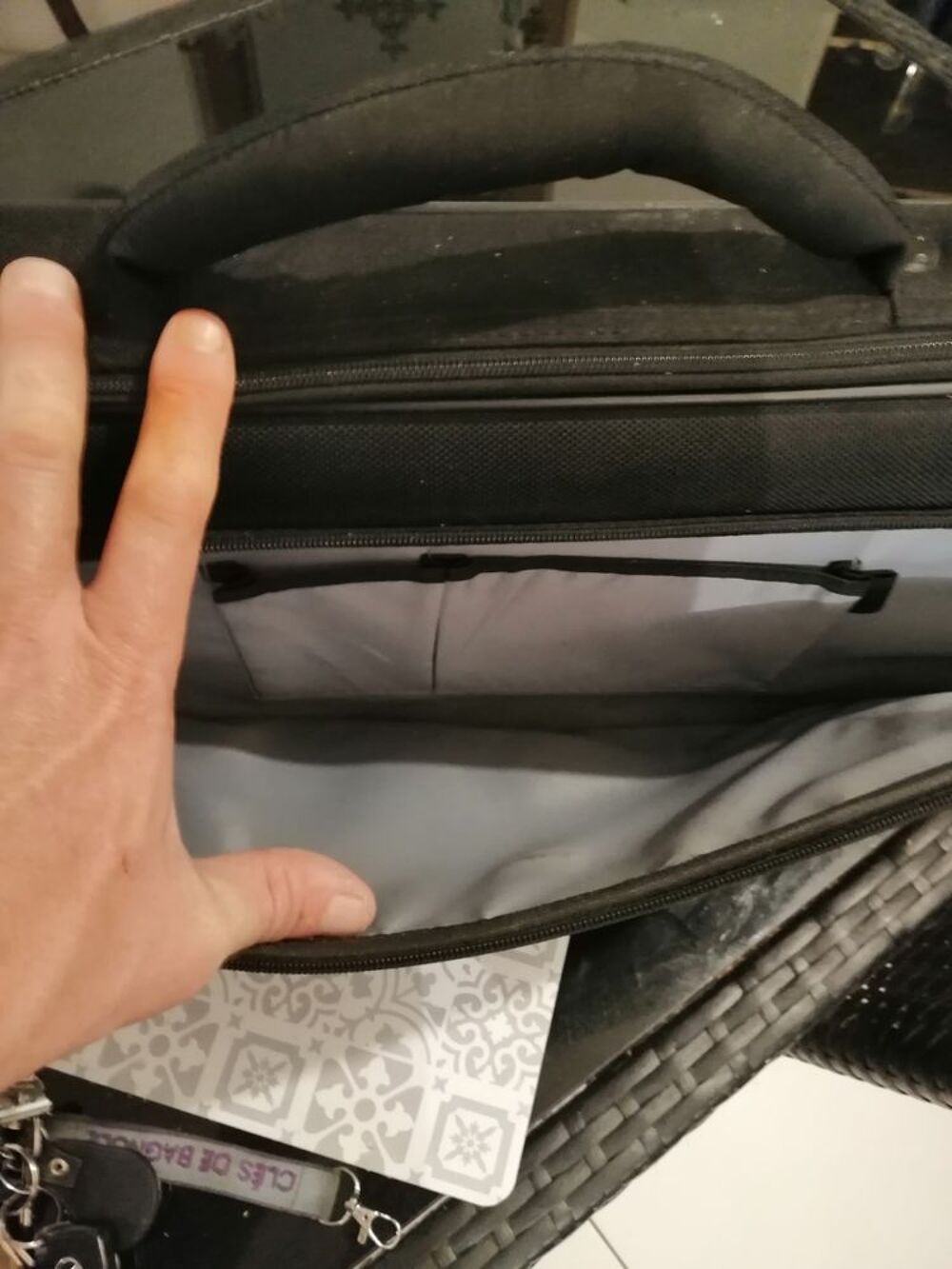 housse de transport pour ordi portable 17,3"ousse Matériel informatique