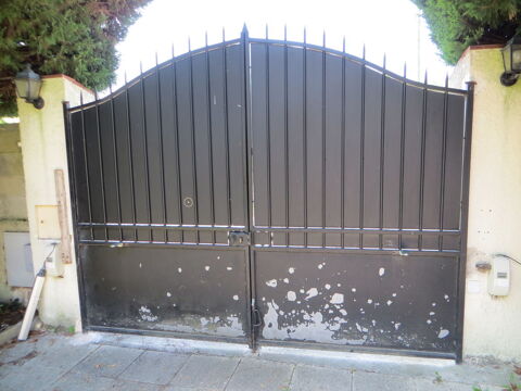 Portail 350 Montvrain (77)