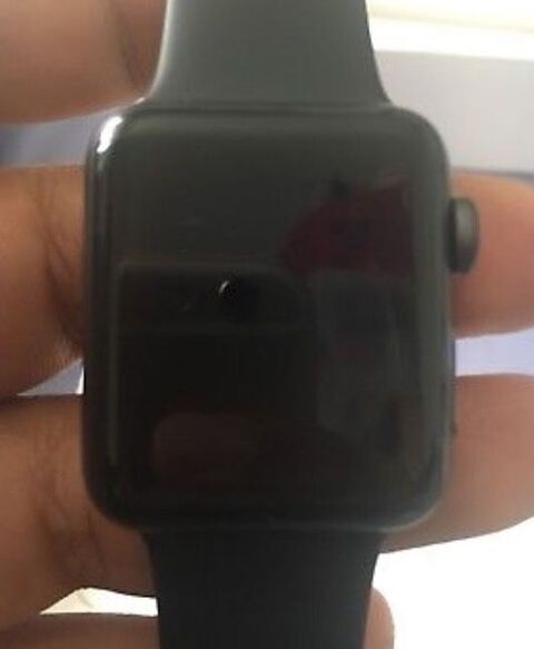 Apple Watch Series 3 38mm Gris sid�ral 270 Lyon 6 (69)
