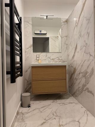  Appartement à louer 2 pièces 45 m²