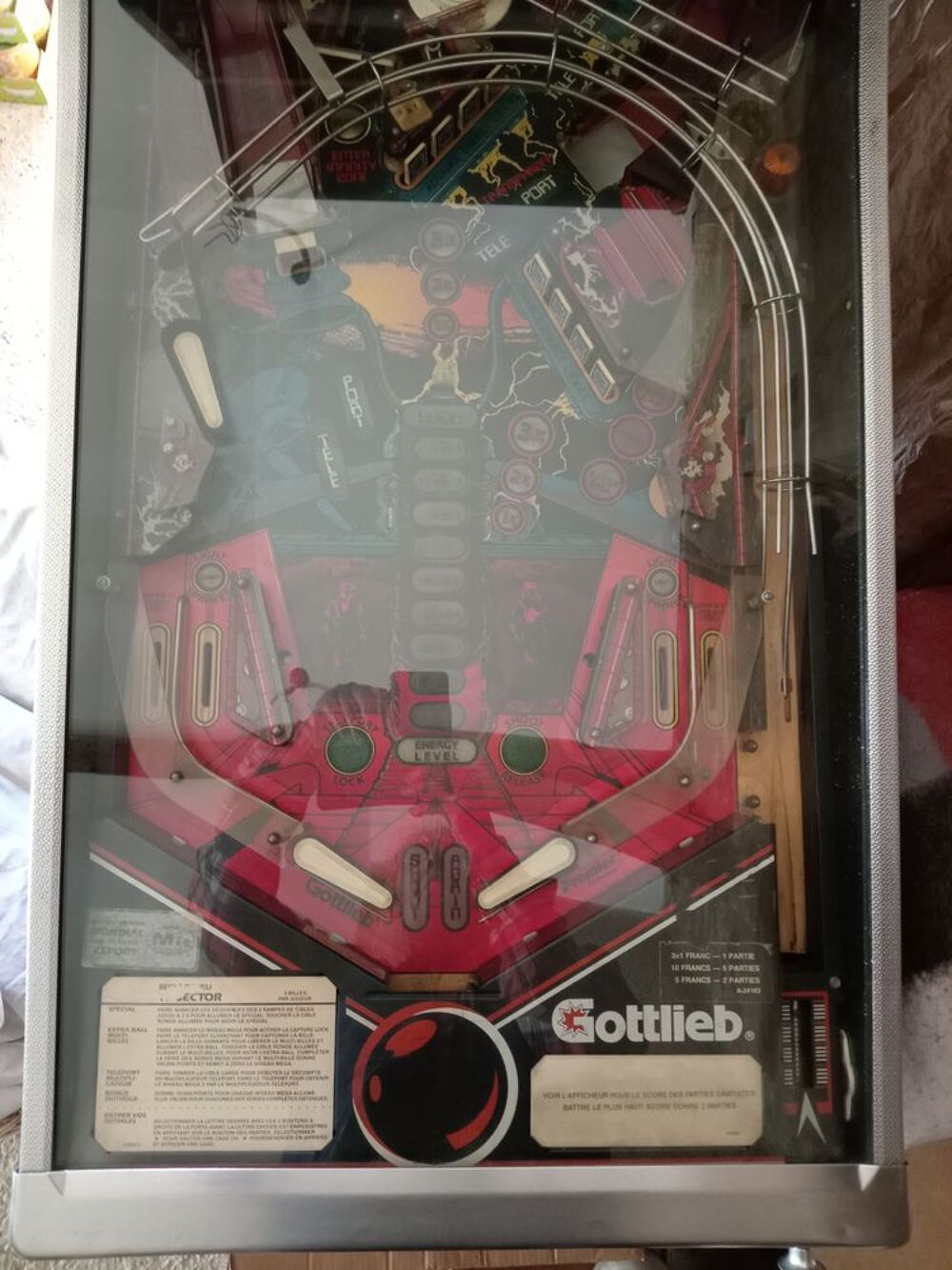 FLIPPER de COLLECTION GOTTLIEB TX-SECTOR sorti en MARS 1988 