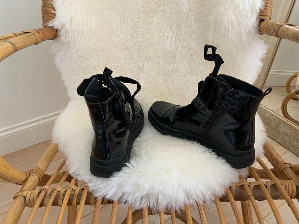 Boots vernies Chaussures