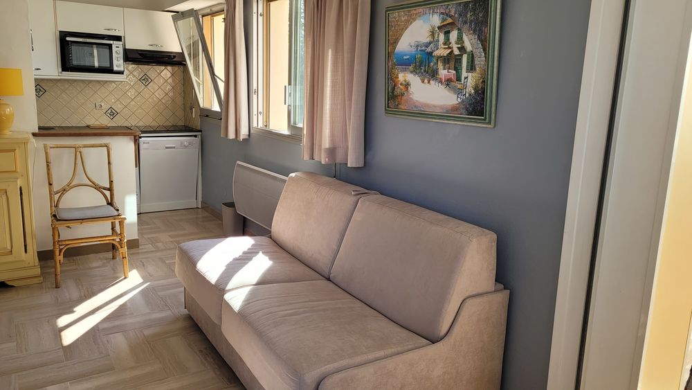   MANDELIEU CHARMANT MINI 2 PIECES TOUT CONFORT  JARDIN PISCI Provence-Alpes-C�te d'Azur, Mandelieu-la-Napoule (06210)