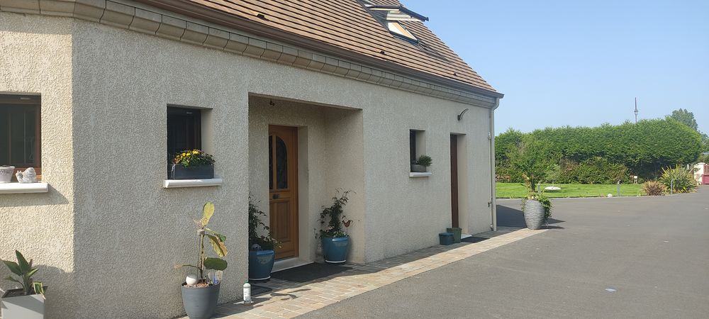 Vente Maison résidence de 170 m2 sur 5000 m2 de terrain, au calme Épinay