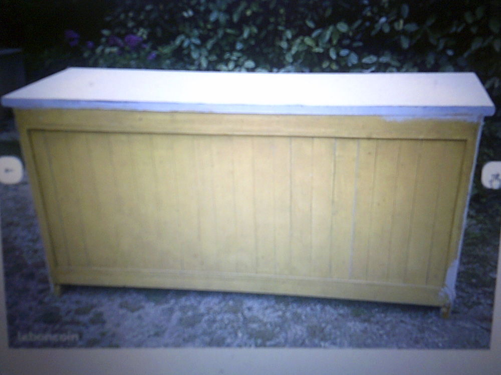 Meuble bas bois clair ouvert Meubles