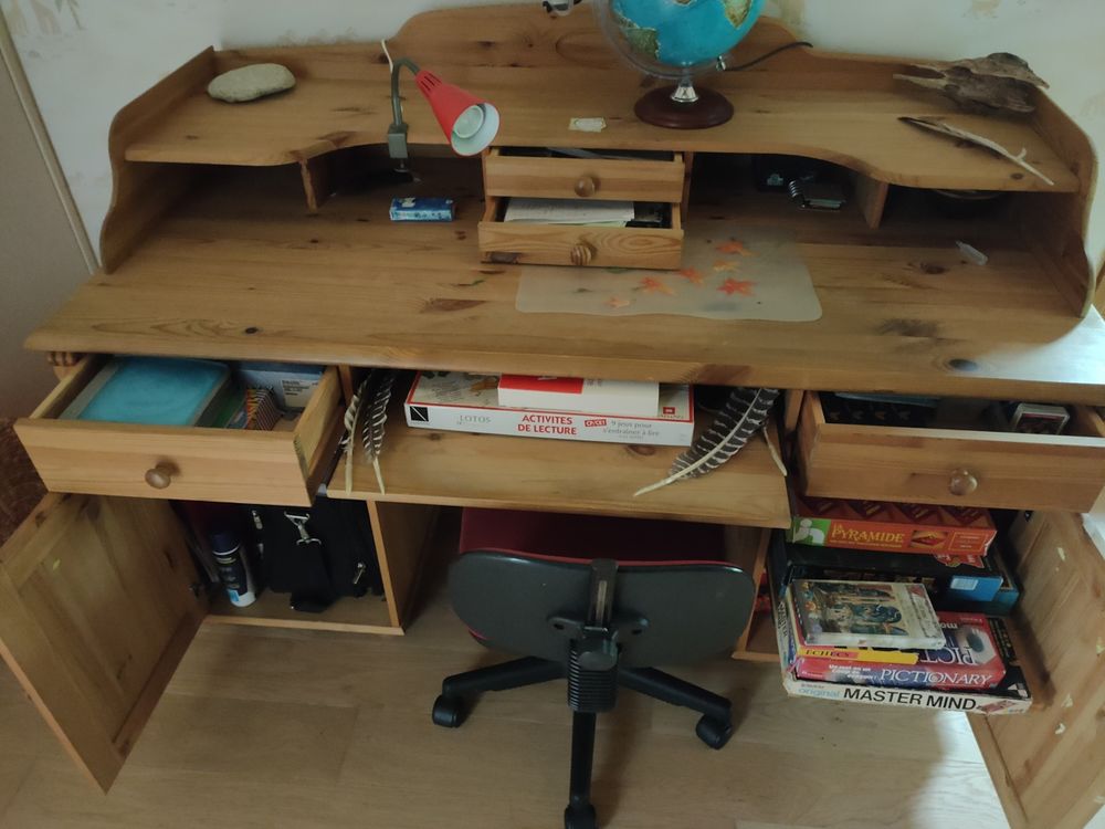 Bureau informatique en pin massif Meubles