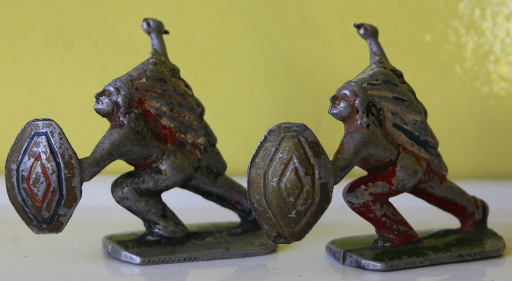 2 indiens avec lances et boucliers Jeux / jouets