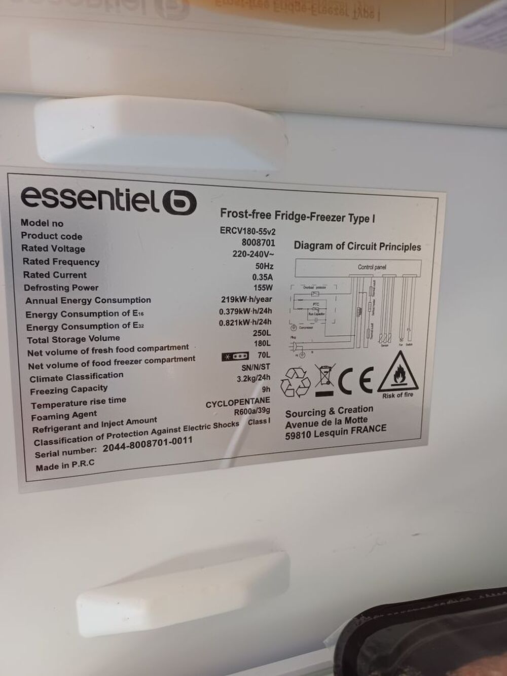 Refrig&eacute;rateur combin&eacute; ESSENTIEL B Electroménager