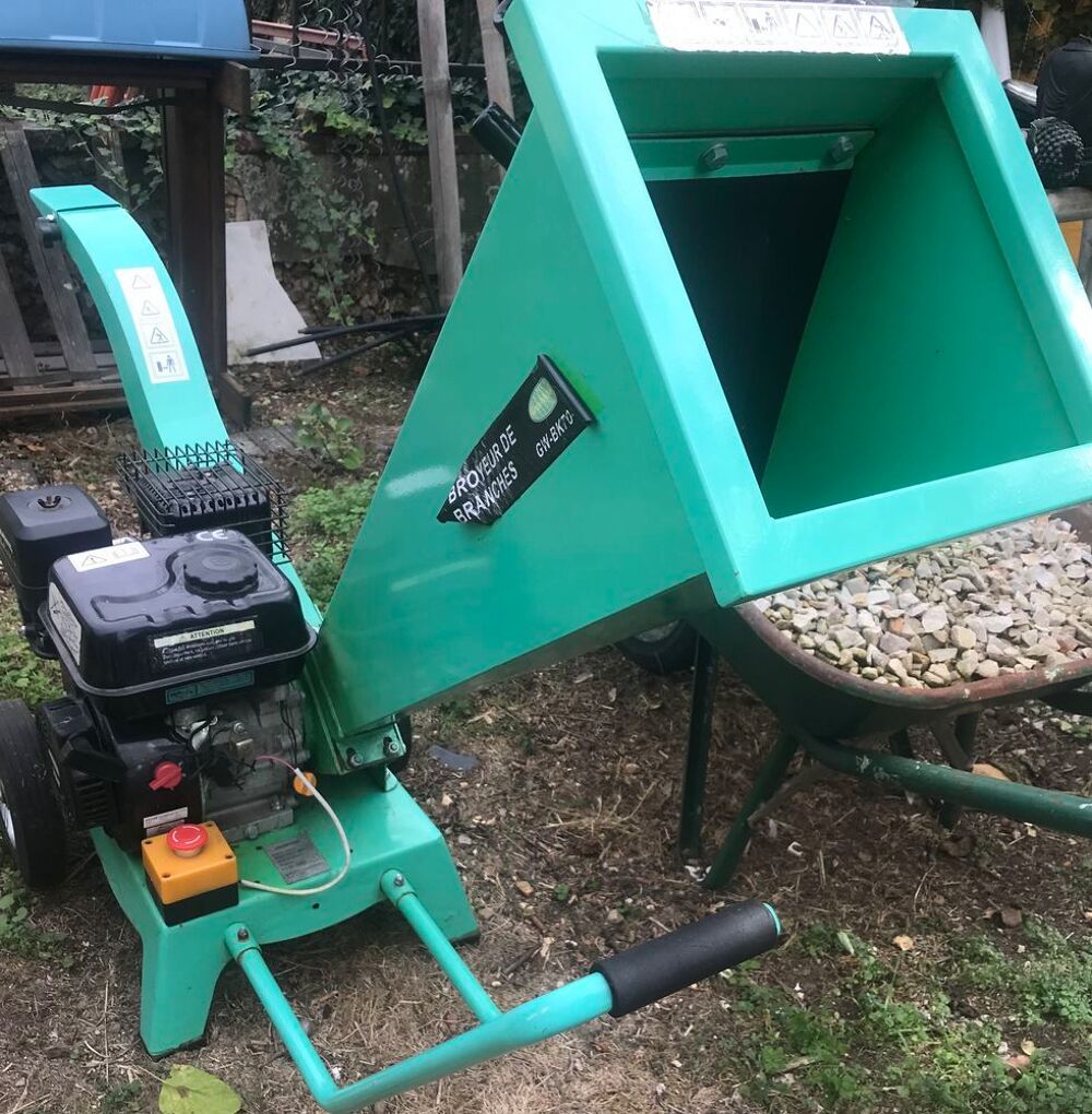 Broyeur v&eacute;g&eacute;taux Jardin